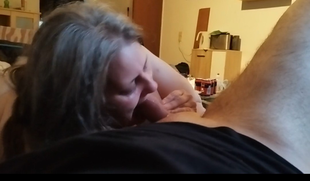 Real german mother gets facefucked by her son