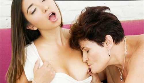 Granny Meets Girl #11 (2018) Full DVD Free